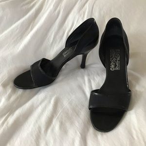 Salvatore Ferragamo Vintage Kitten Heels